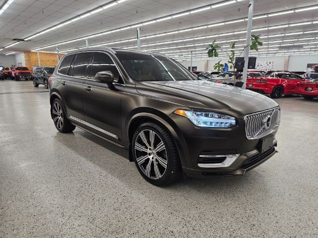 Used 2021 Volvo XC90 T8 Inscription w/ Protection Package Premier image 3
