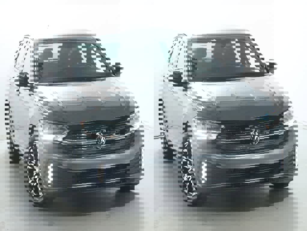 Used 2024 Volkswagen Jetta Sport image 2