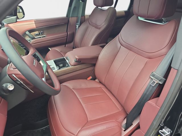 Used 2025 Land Rover Range Rover SE image 15