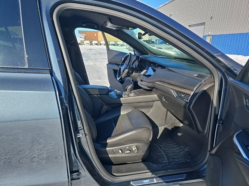 Used 2020 Cadillac XT4 Sport image 10