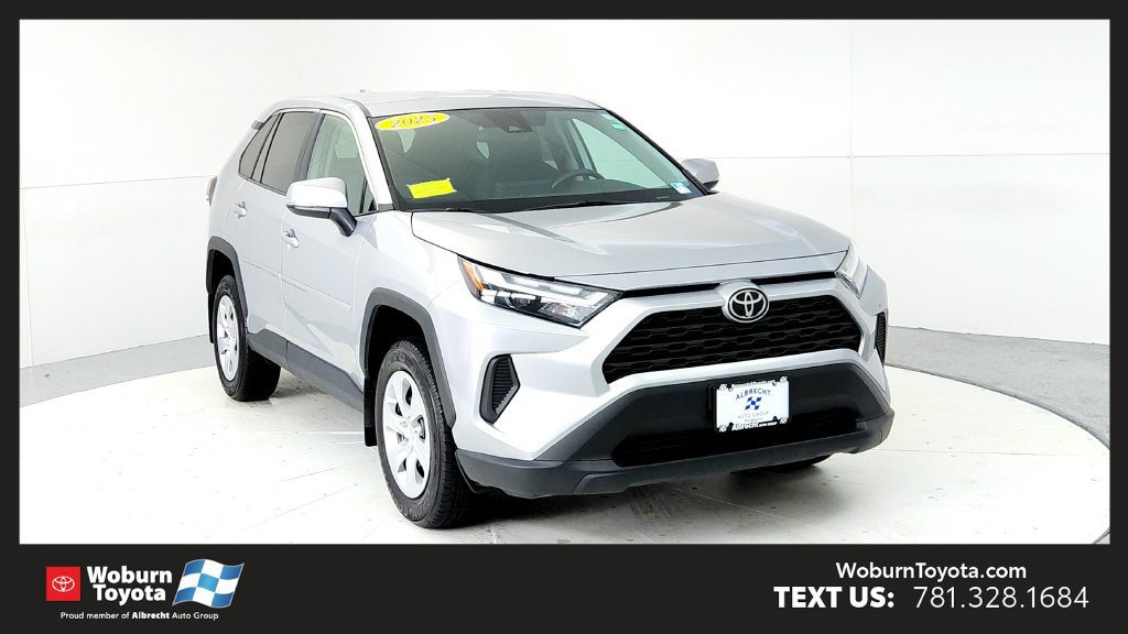 Certified 2025 Toyota RAV4 LE AWD/4WD image 1