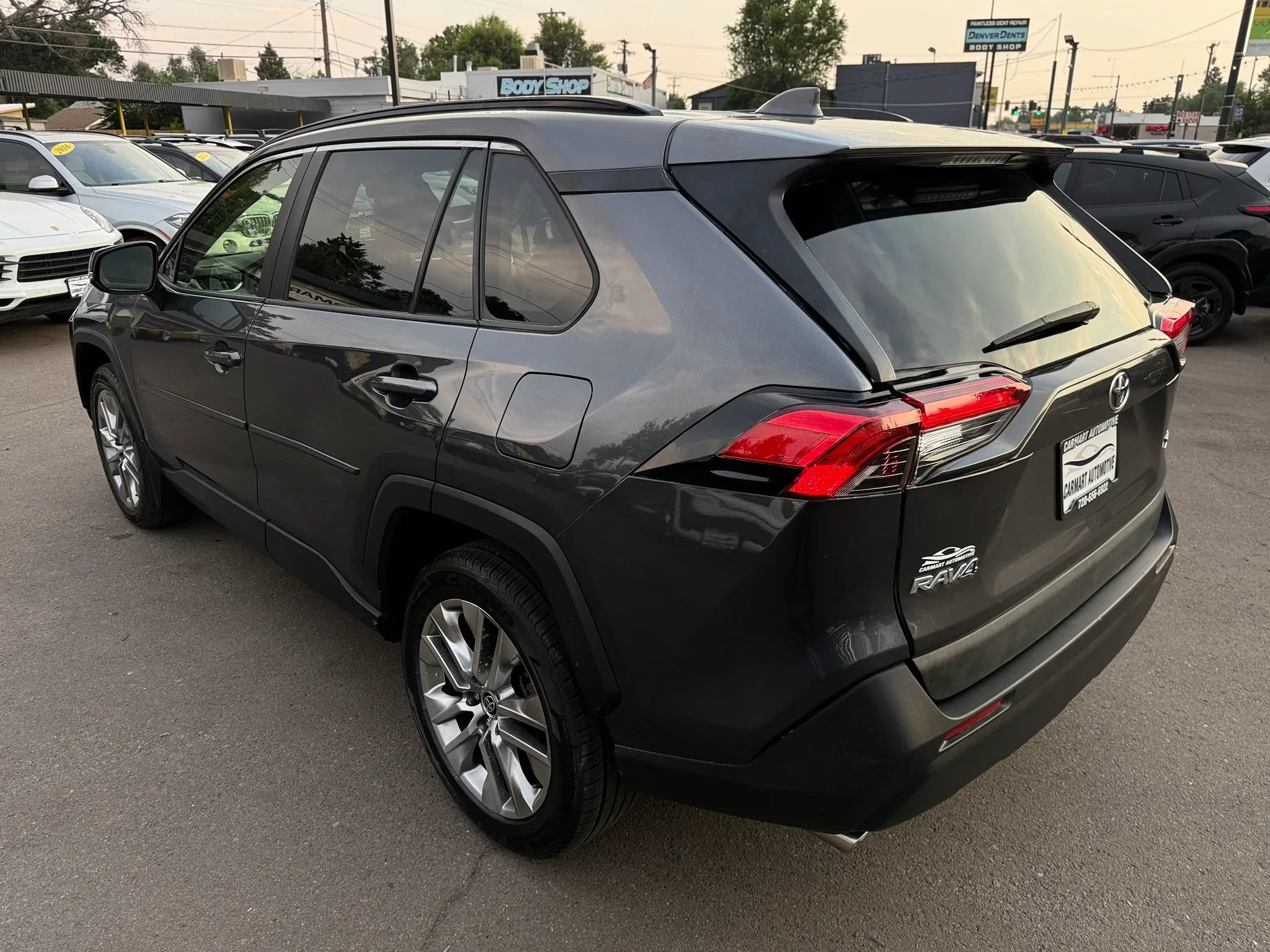 Used 2020 Toyota RAV4 XLE Premium AWD/4WD image 7