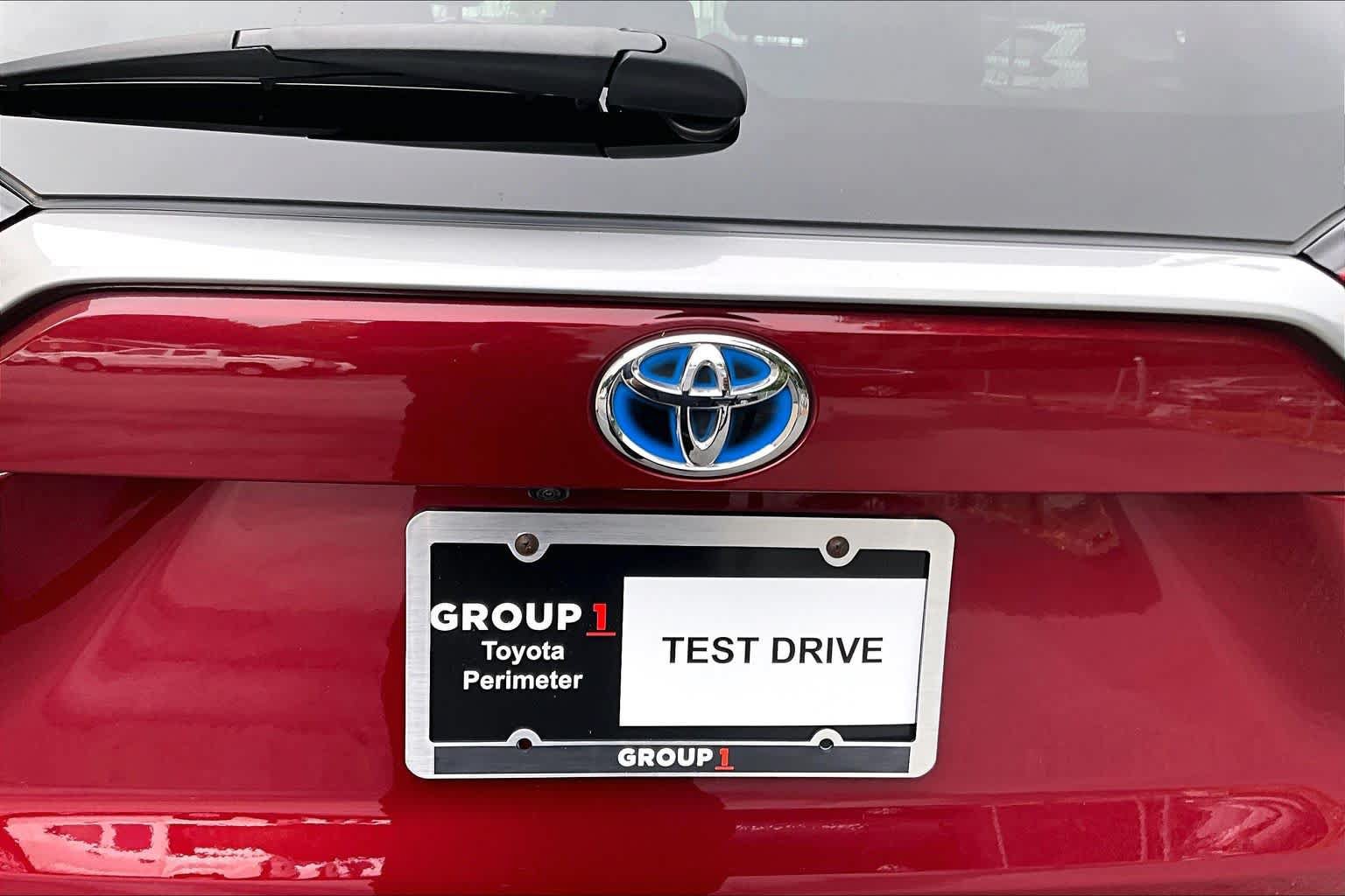 Used 2023 Toyota RAV4 Limited AWD/4WD image 31