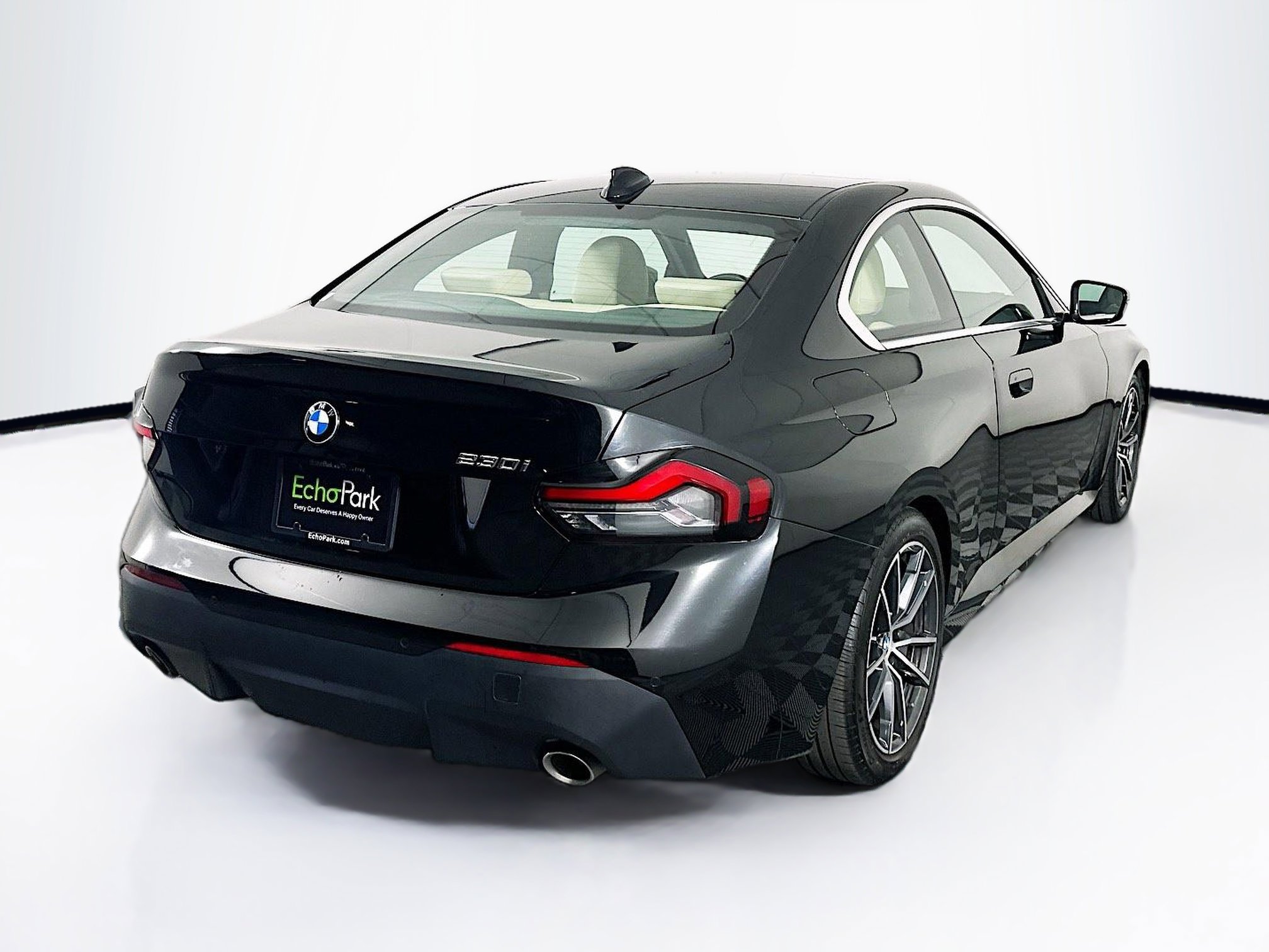 Used 2022 BMW 230i Coupe w/ Convenience Package RWD image 9