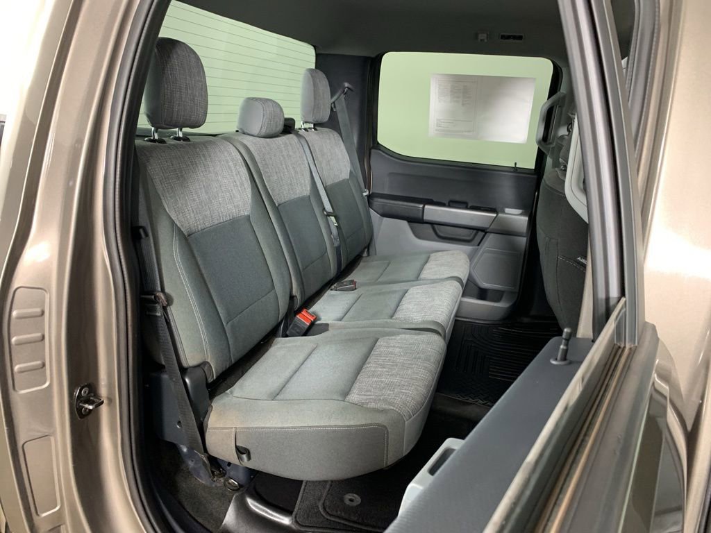 Used 2022 Ford F150 XLT w/ Trailer Tow Package image 32