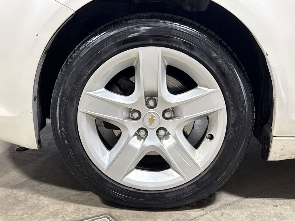 Used 2011 Chevrolet Malibu LT image 26