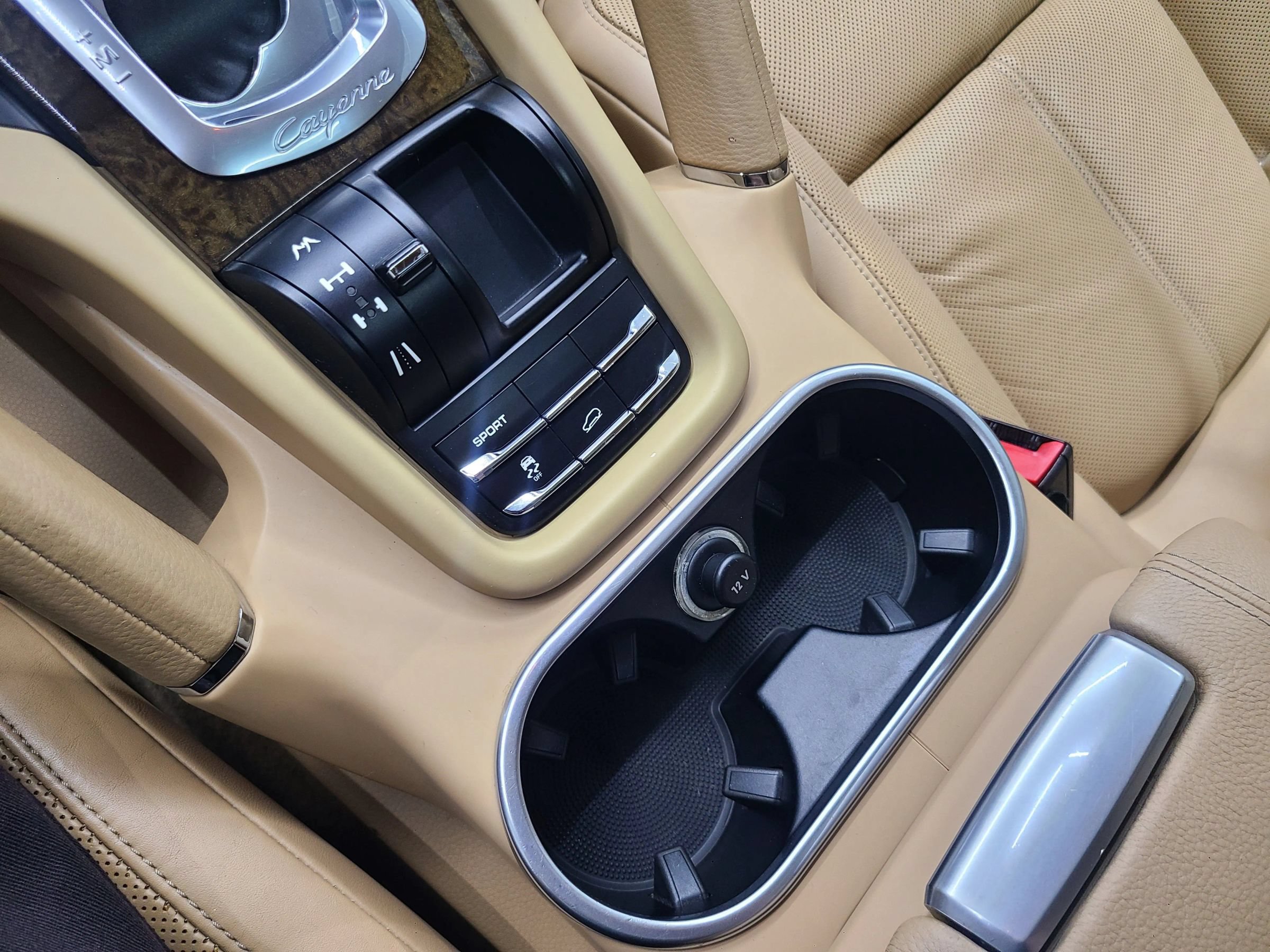 Used 2013 Porsche Cayenne Diesel AWD/4WD image 35