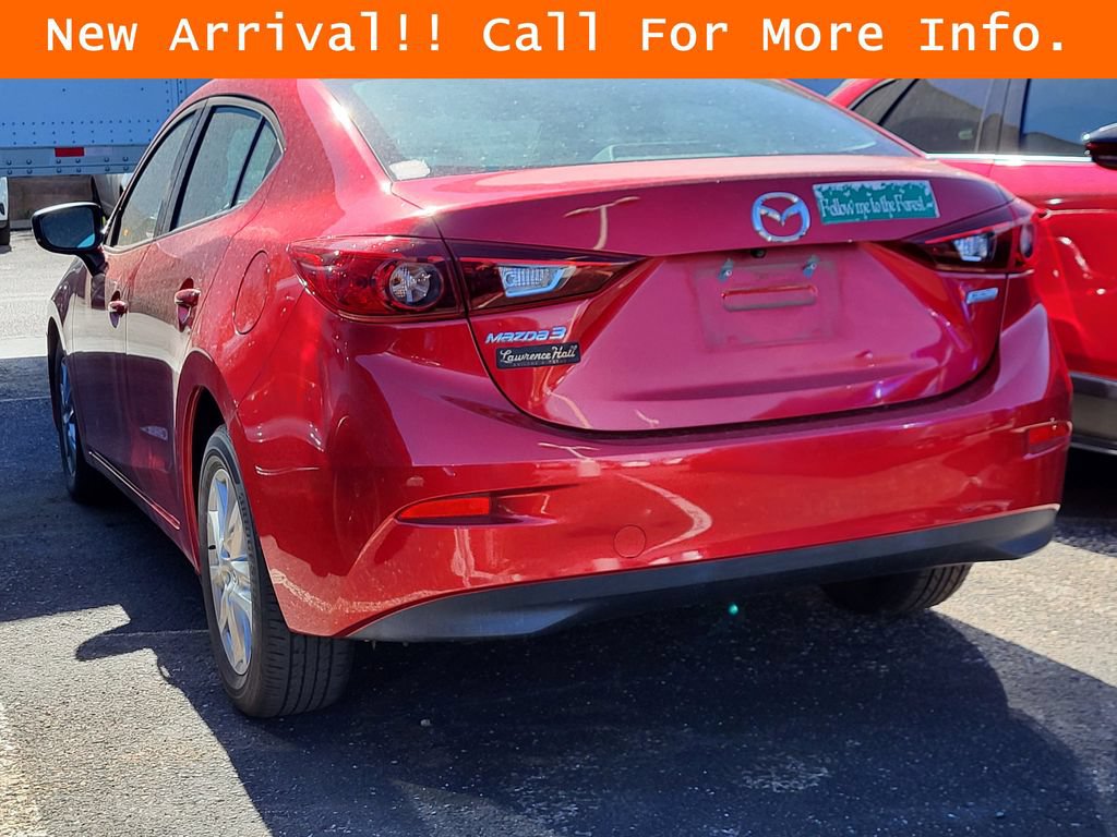 Used 2017 MAZDA MAZDA3 Sport w/ Preferred Equipment Package FWD image 6