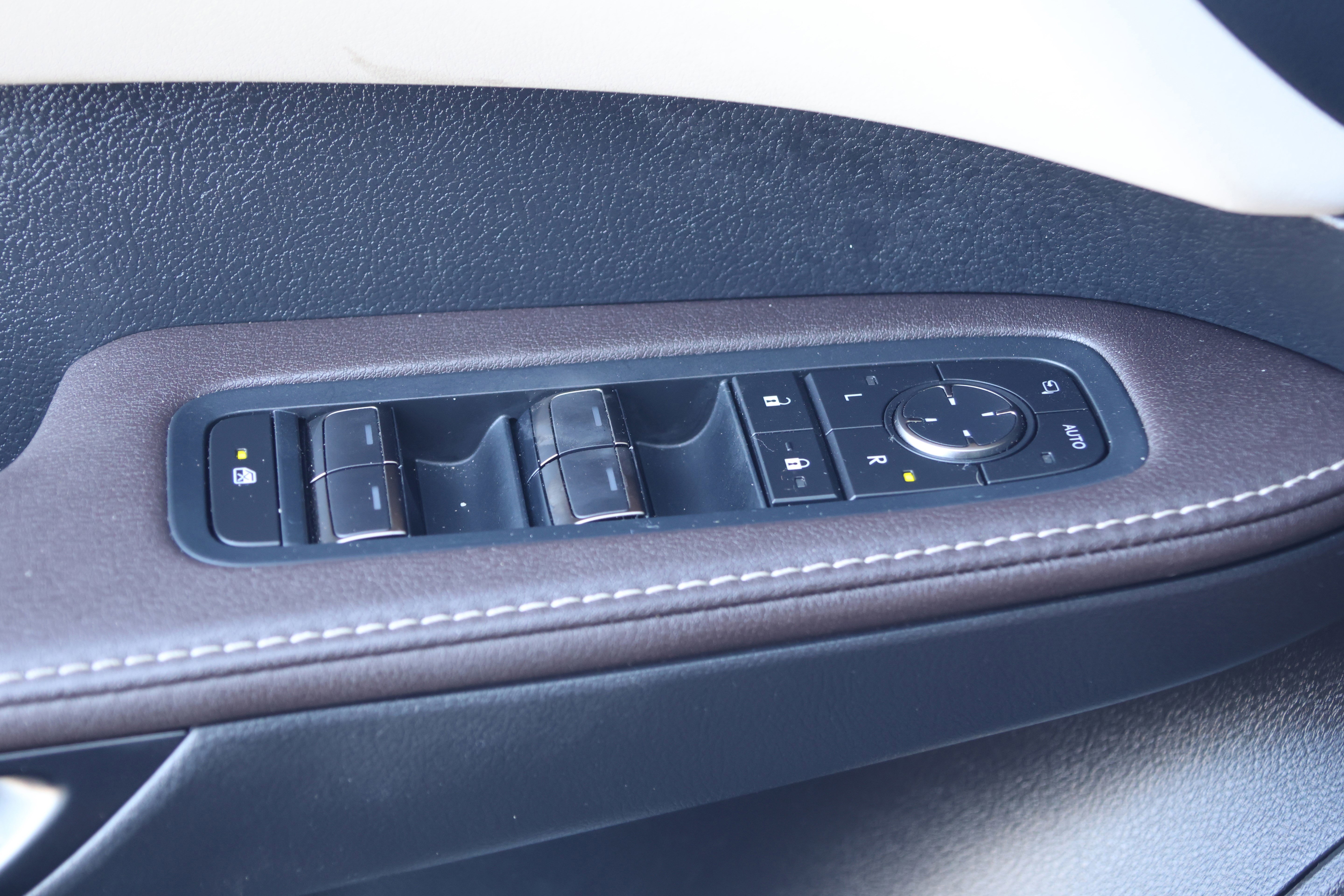 Certified 2025 Lexus RX 350 Premium Plus w/ Convenience Package image 13