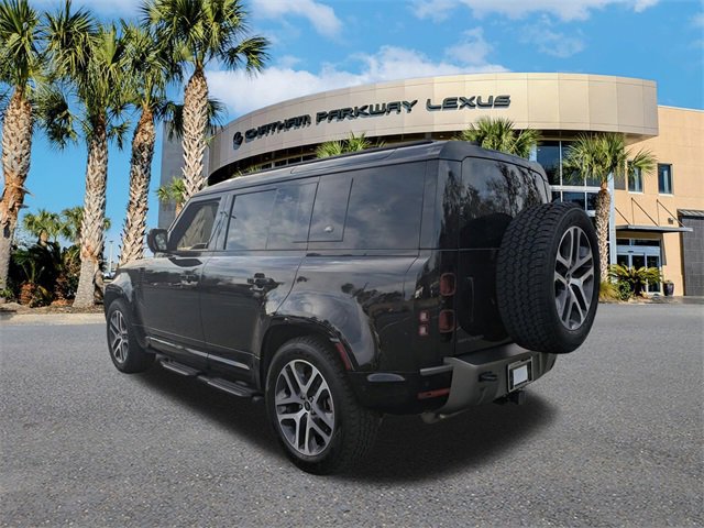 Used 2024 Land Rover Defender 110 X-Dynamic SE image 7