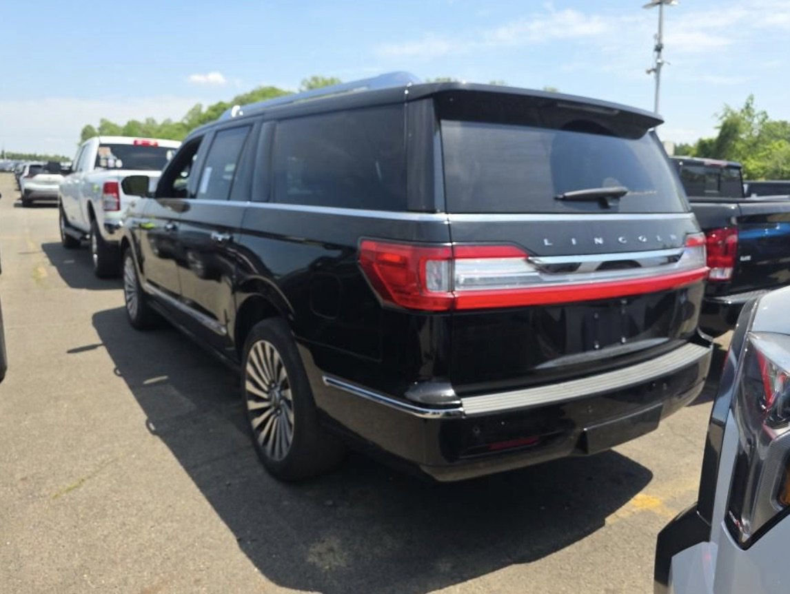 Used 2018 Lincoln Navigator L Reserve AWD/4WD image 5