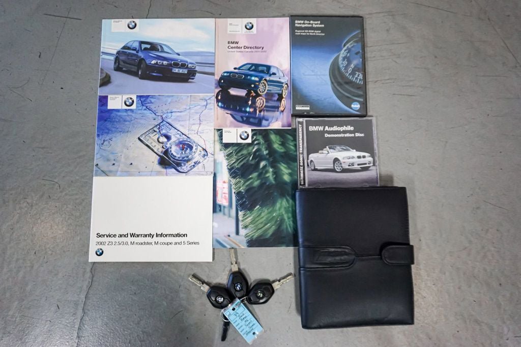 Used 2002 BMW M5 RWD image 84