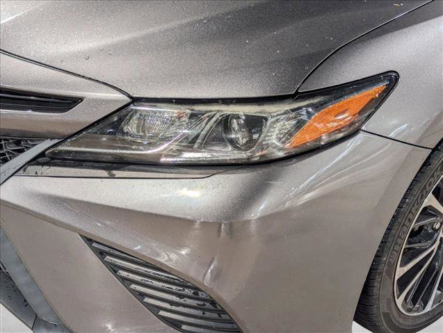 Used 2019 Toyota Camry SE FWD image 10