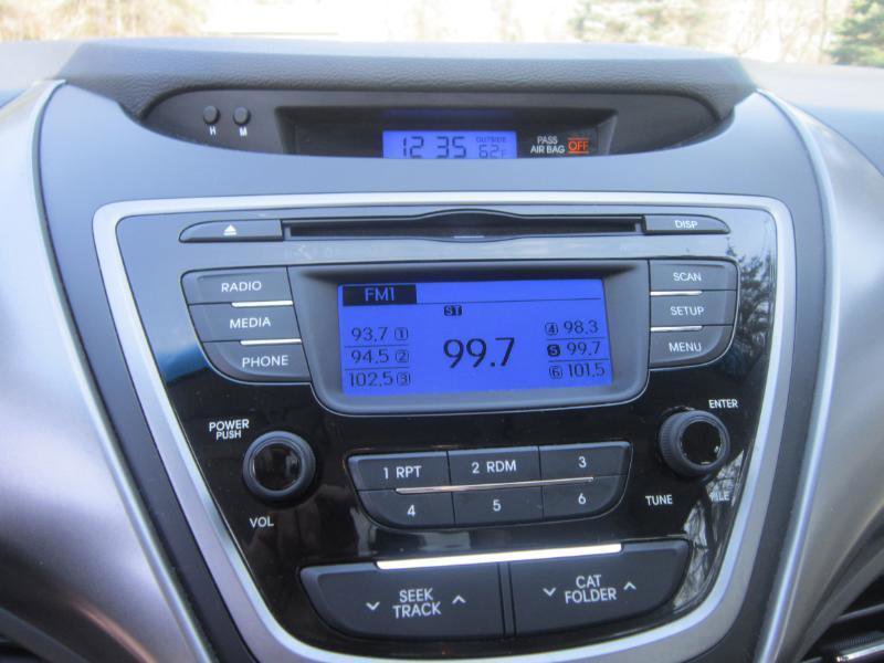 Used 2013 Hyundai Elantra GLS w/ Preferred Pkg image 30