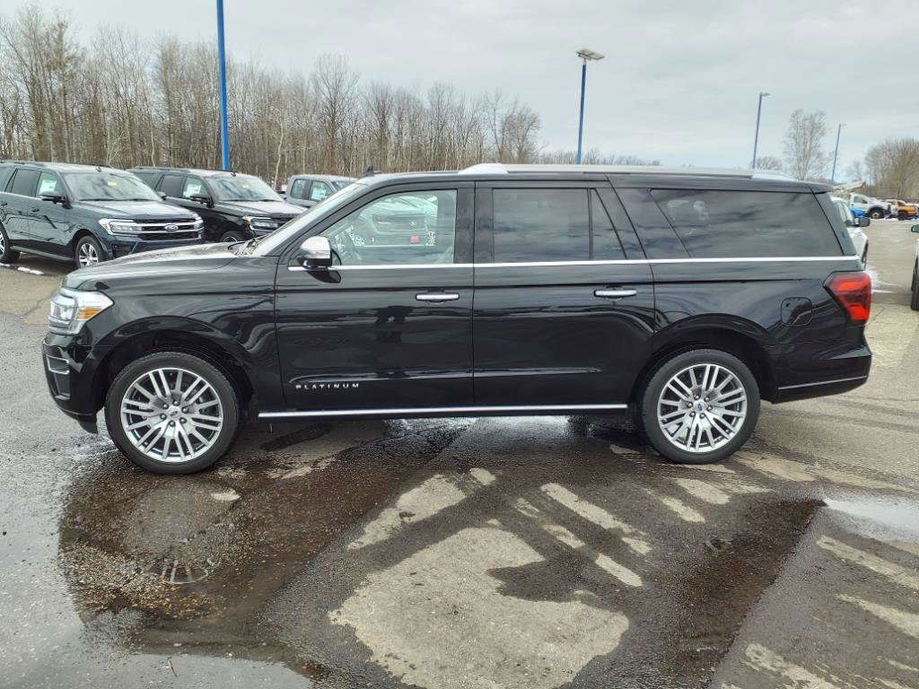 Certified 2022 Ford Expedition Max Platinum AWD/4WD image 2