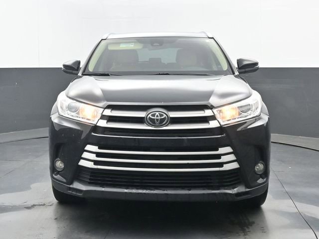Used 2017 Toyota Highlander XLE FWD image 5