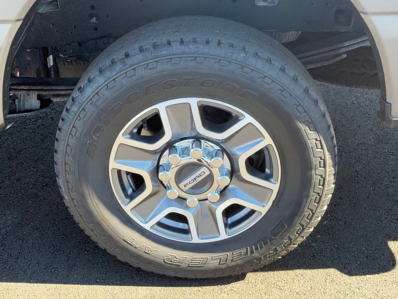 Used 2025 Ford F250 Lariat w/ FX4 Off-Road Package AWD/4WD image 18