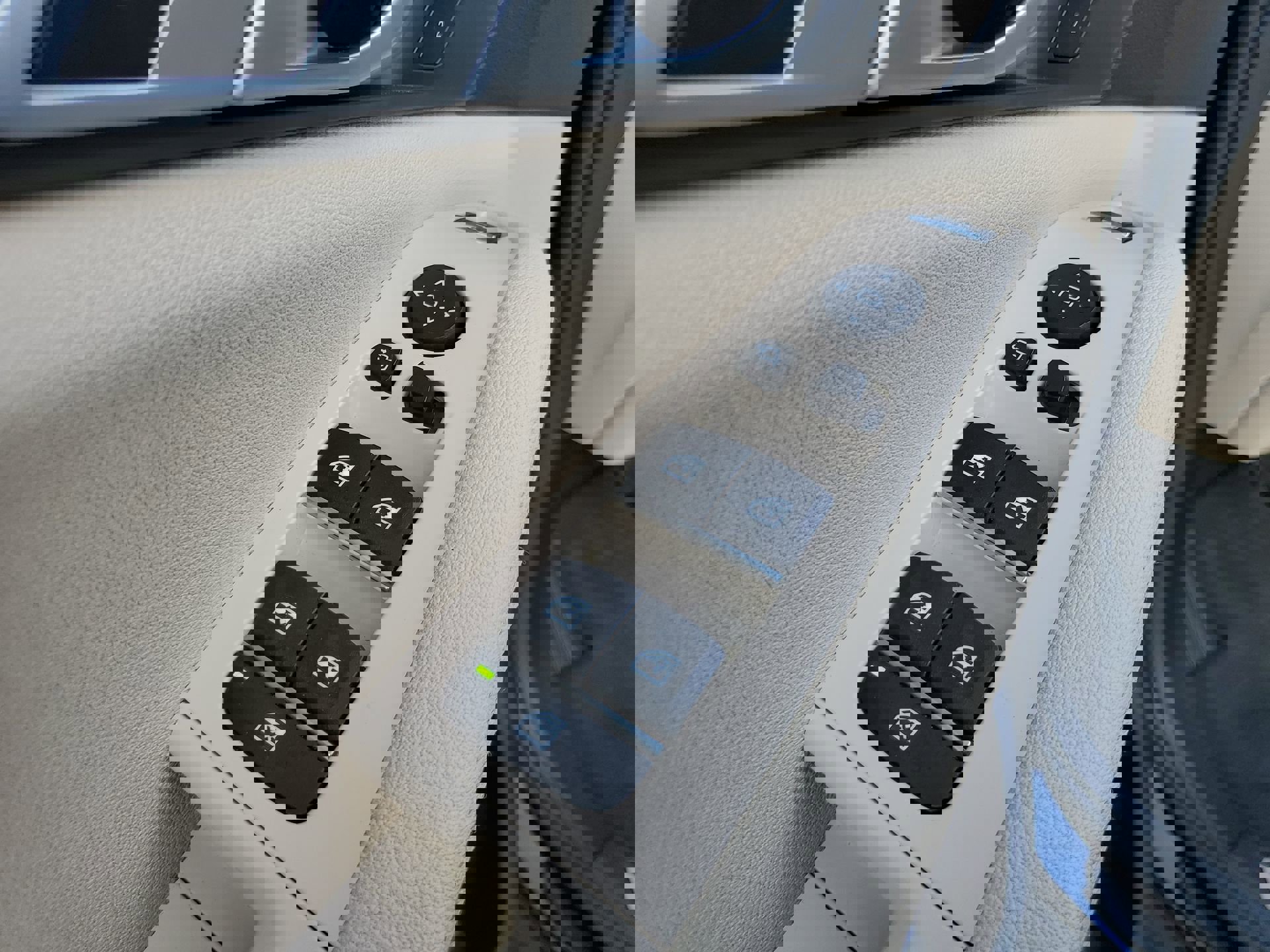 Used 2022 BMW X5 sDrive40i w/ Parking Assistance Package image 53