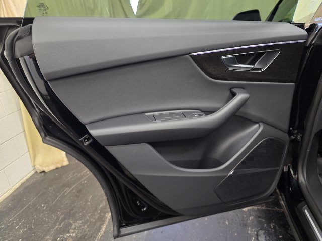 New 2026 Audi Q8 Premium AWD/4WD image 25