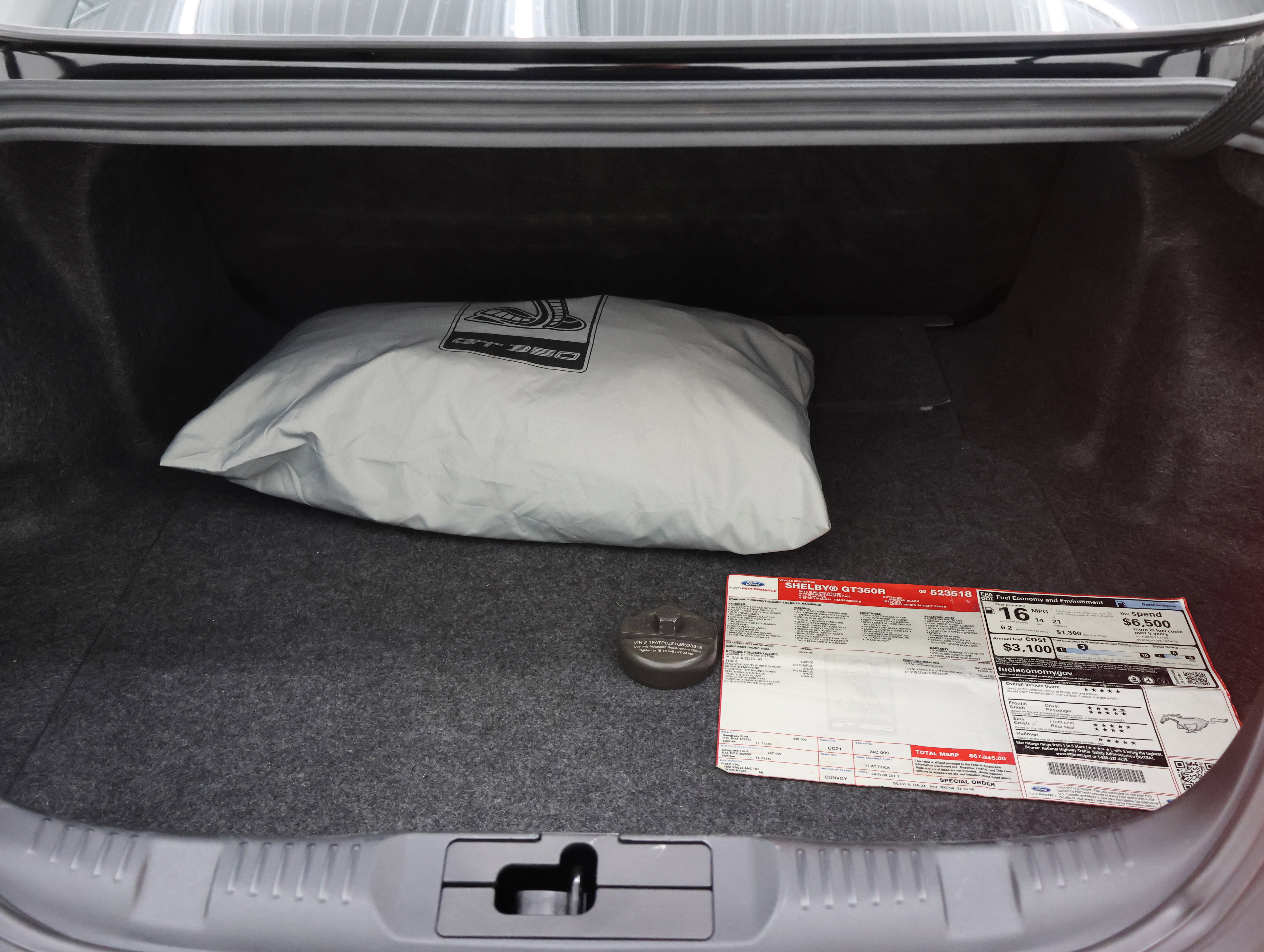 Used 2016 Ford Mustang Shelby GT350R w/ GT350R Equipment Group 920A image 26