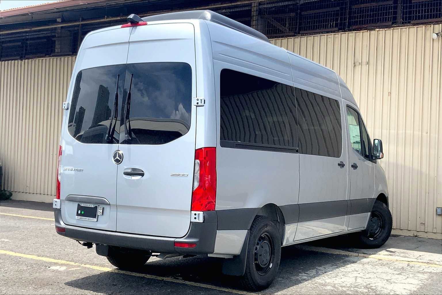 New 2025 Mercedes-Benz Sprinter 2500 image 5