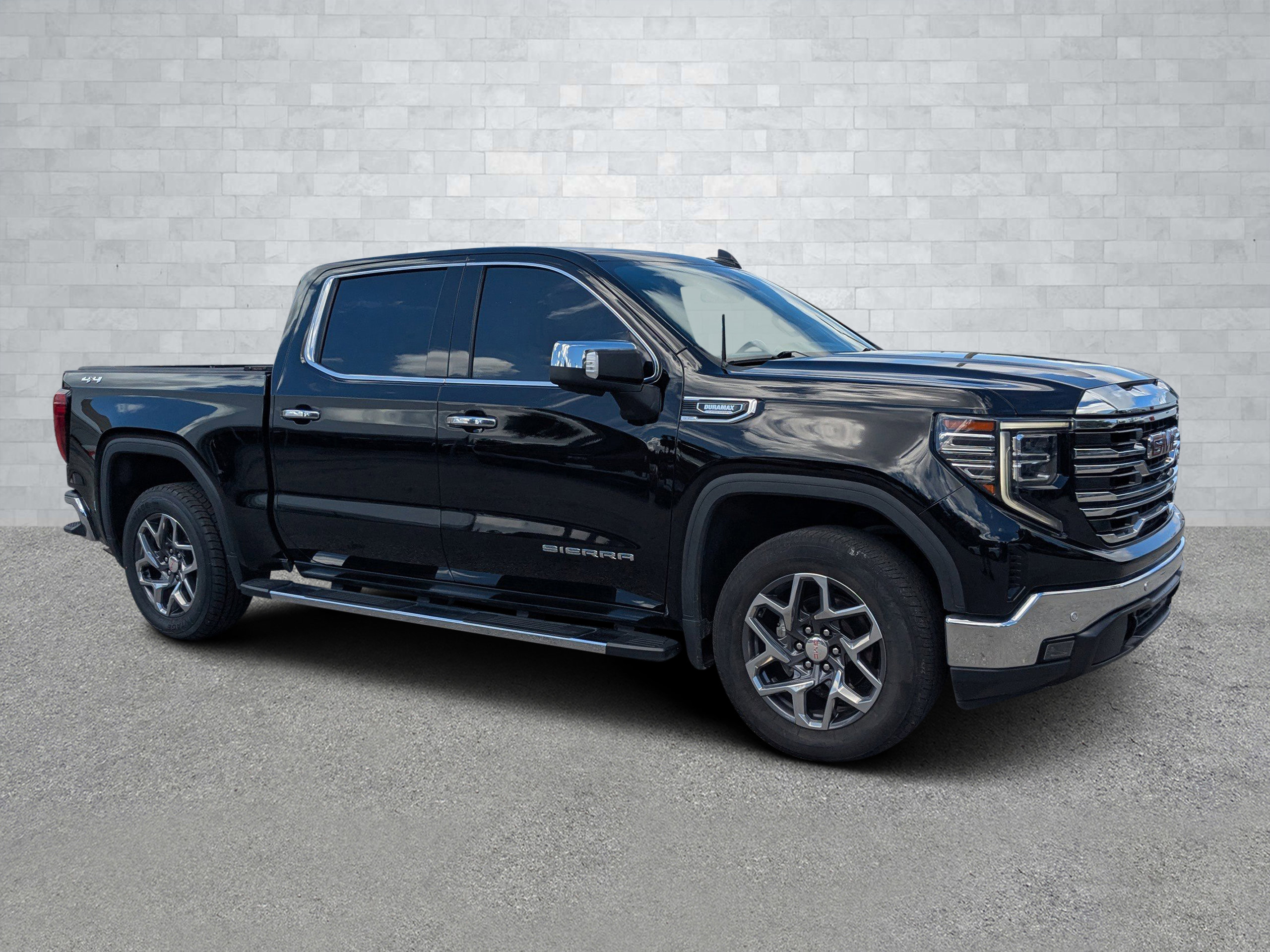 Used 2022 GMC Sierra 1500 SLT w/ SLT Premium Plus Package