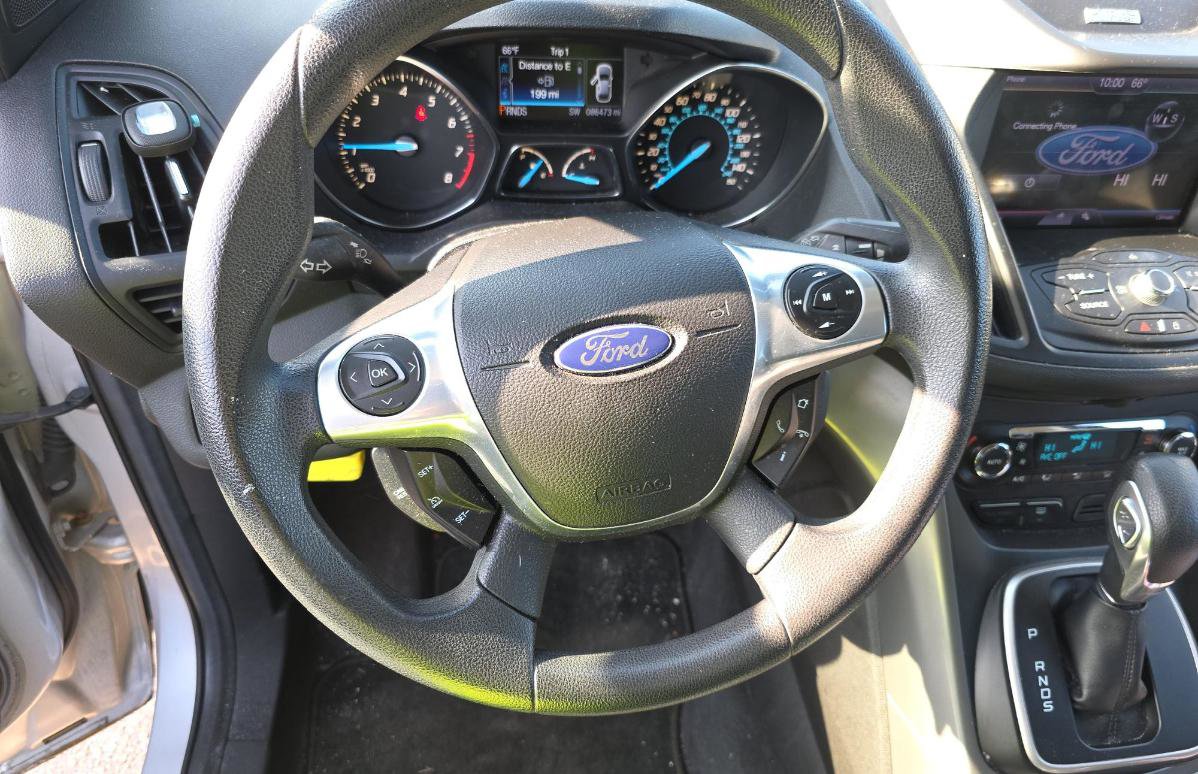 Used 2013 Ford Escape SE image 10