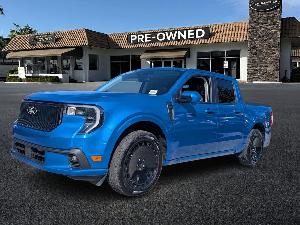 Used 2025 Ford Maverick Lobo image 3