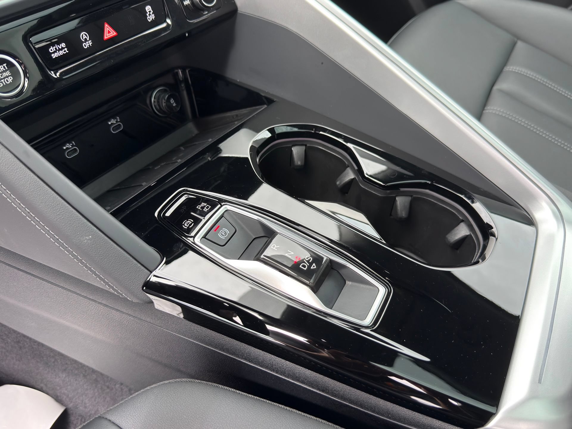 Certified 2025 Audi Q5 Premium Plus w/ Premium Plus AWD/4WD image 15