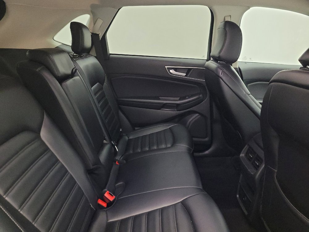 Used 2023 Ford Edge SEL image 19