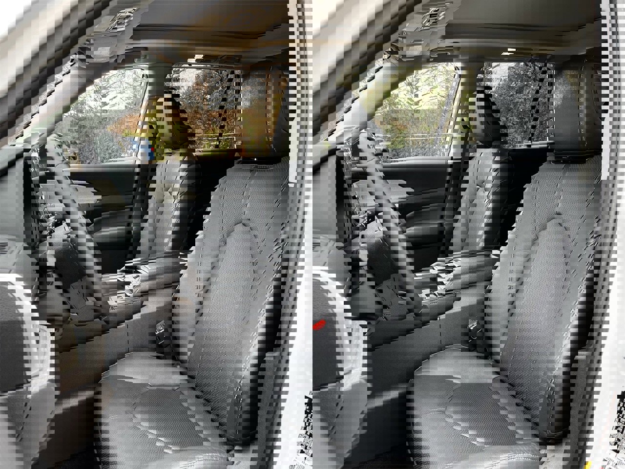 Used 2024 Toyota Grand Highlander AWD Hybrid image 23