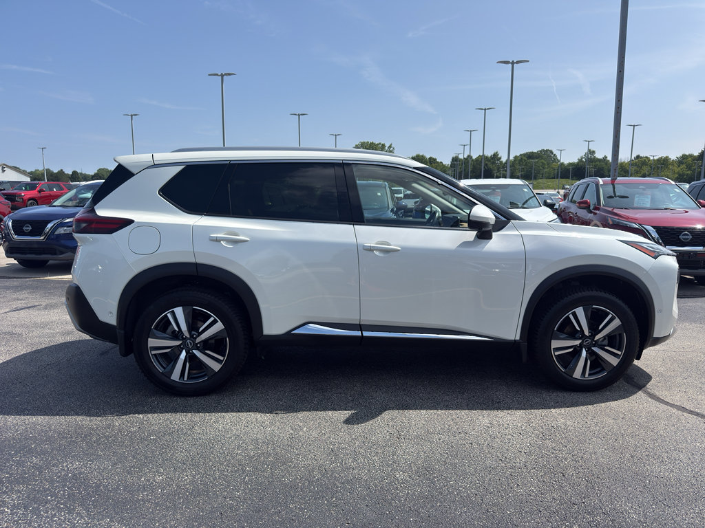 Certified 2023 Nissan Rogue Platinum AWD/4WD image 4
