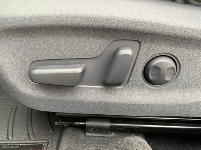 Used 2019 Hyundai Ioniq Limited image 13