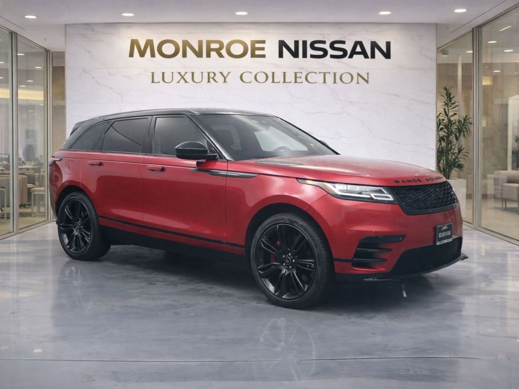 Used 2023 Land Rover Range Rover Velar R-Dynamic S image 16