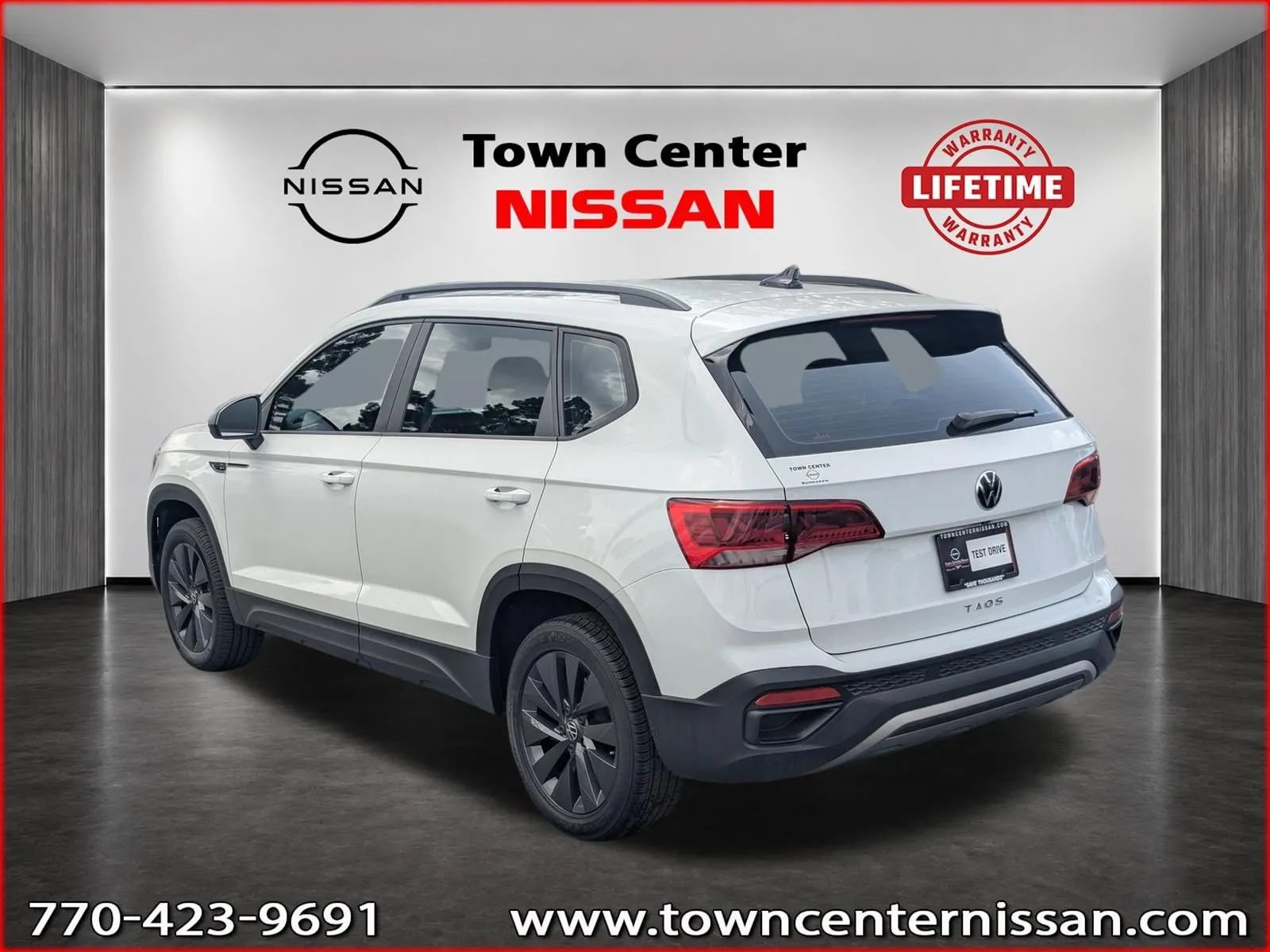 Used 2023 Volkswagen Taos S FWD image 5