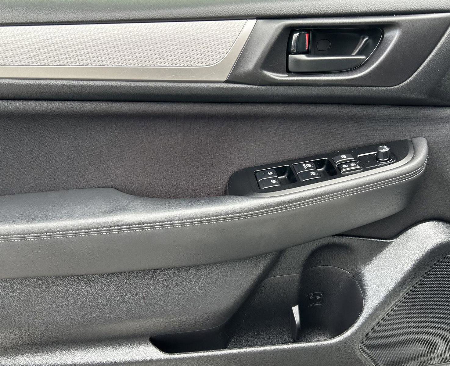 Used 2017 Subaru Legacy 2.5i w/ Alloy Wheel Package image 11