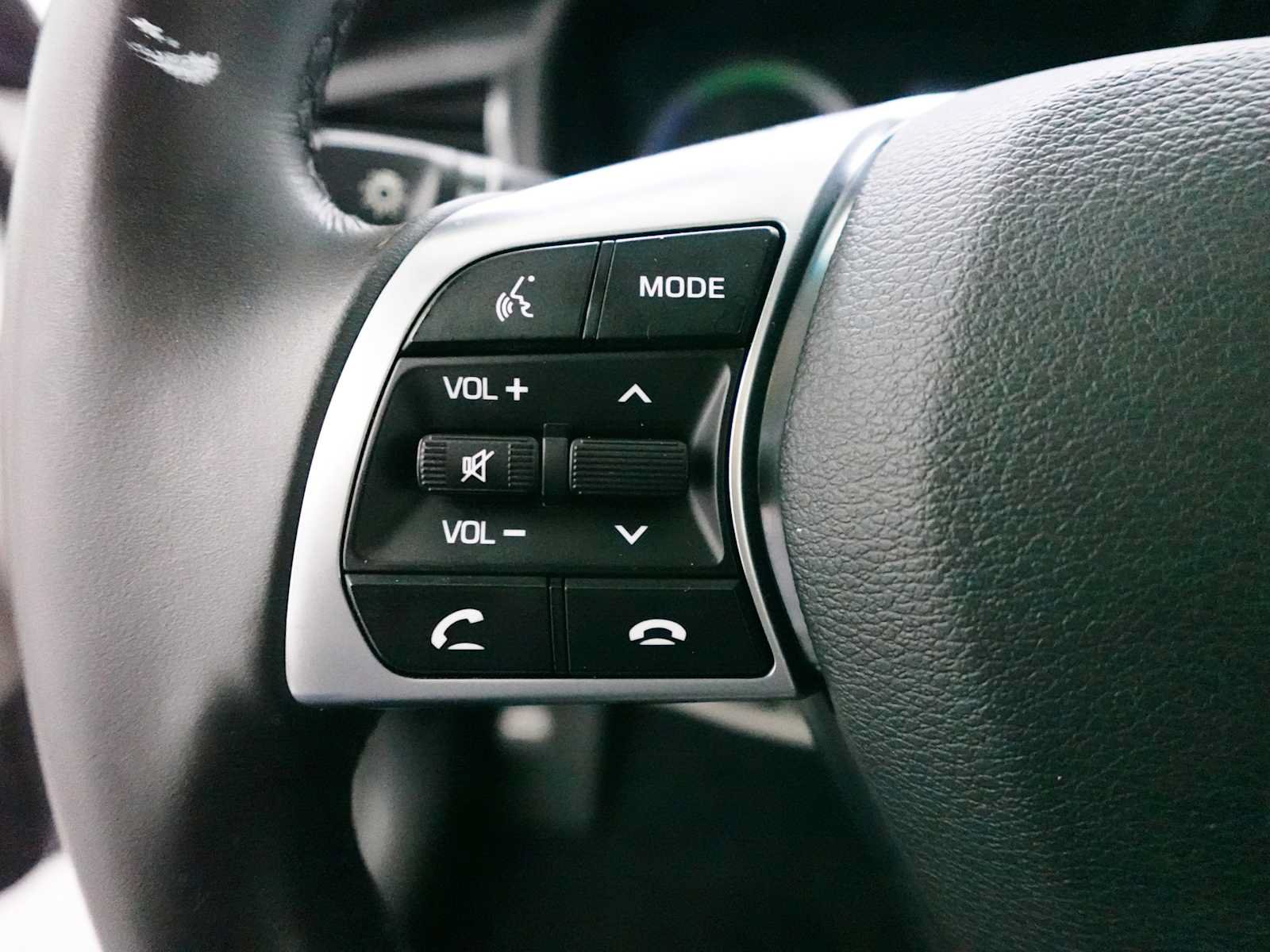 Used 2019 Hyundai Sonata Plug-In Hybrid FWD image 17