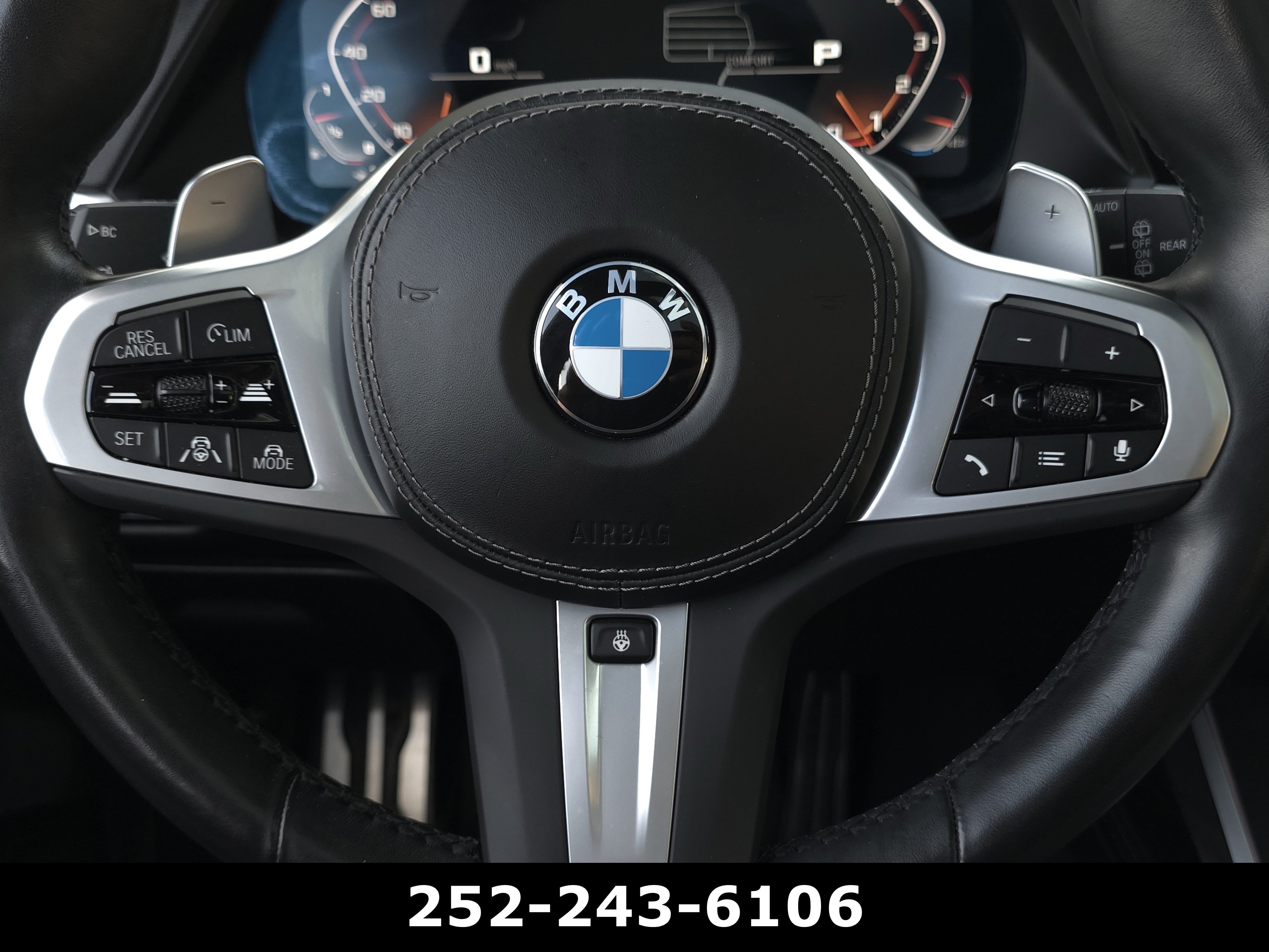 Used 2022 BMW X7 M50i w/ Dynamic Handling Package AWD/4WD image 30