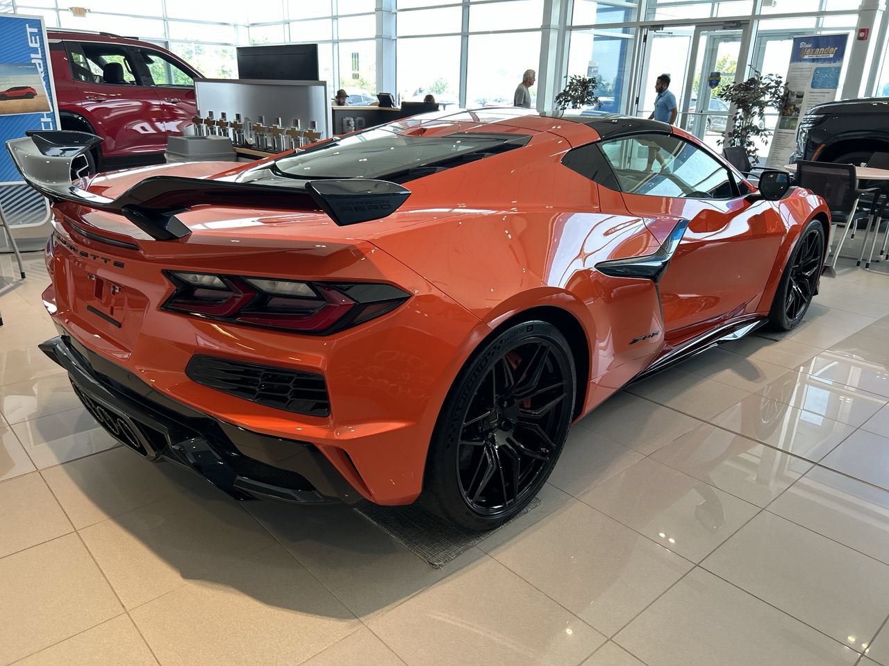 New 2027 Chevrolet Corvette Z06 w/ Z07 Performance Package RWD image 7
