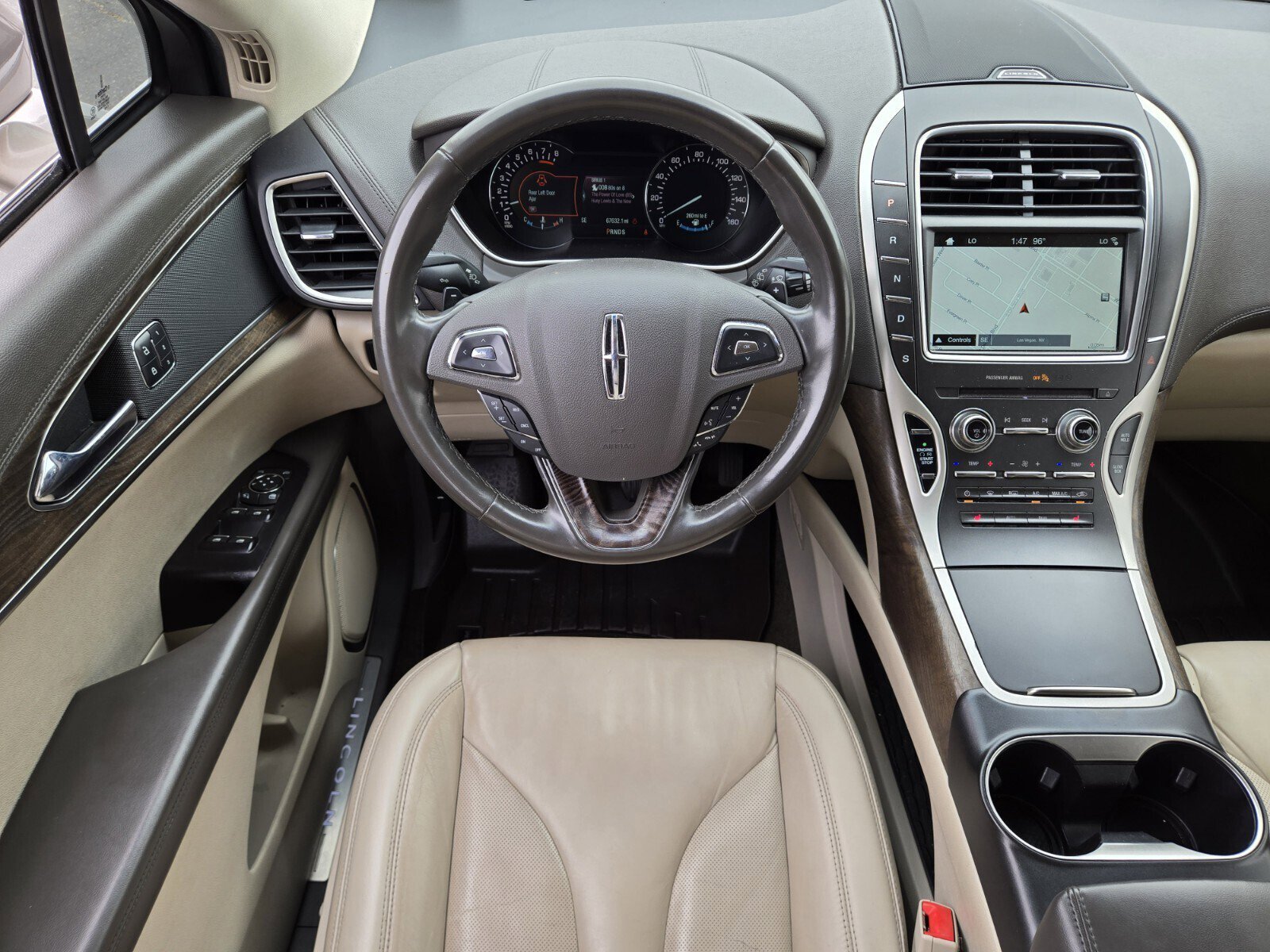 Used 2018 Lincoln MKX Select w/ Select Plus Package FWD image 11