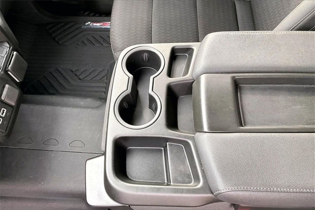 Used 2025 Chevrolet Silverado 1500 Custom Trail Boss w/ Turbomax Blackout Package image 13