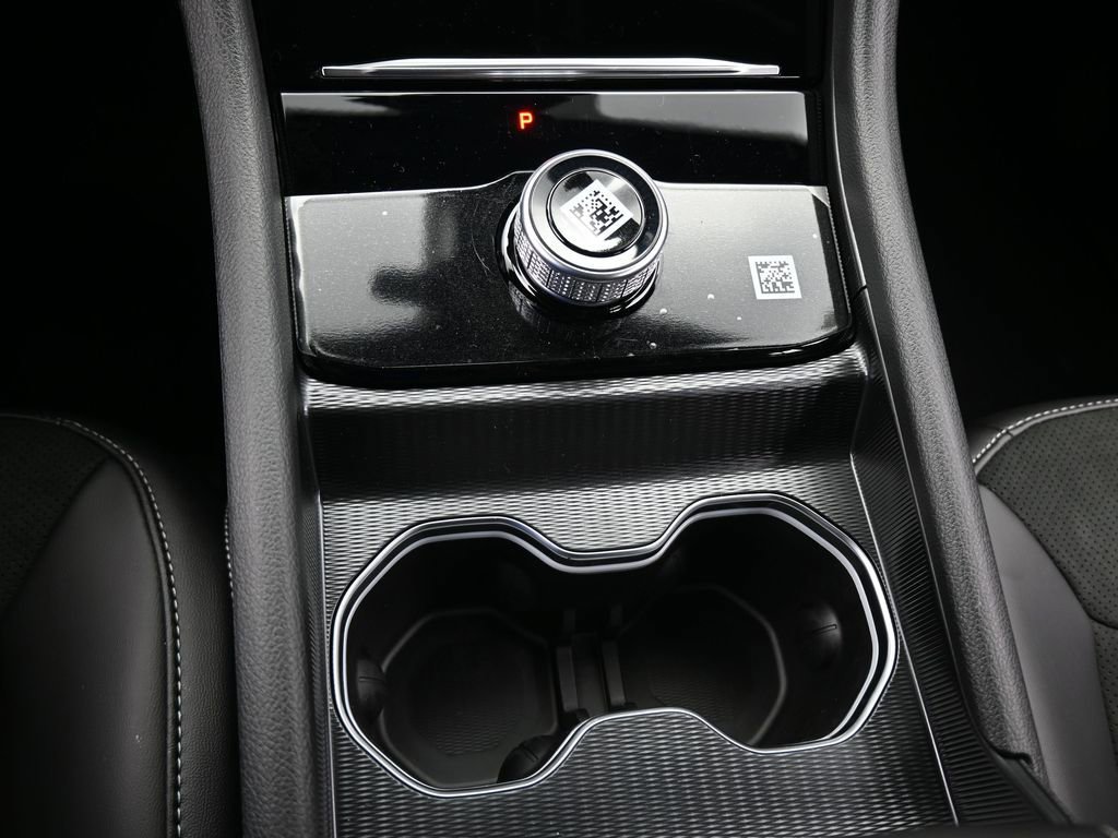 New 2025 Jeep Grand Cherokee Altitude image 21