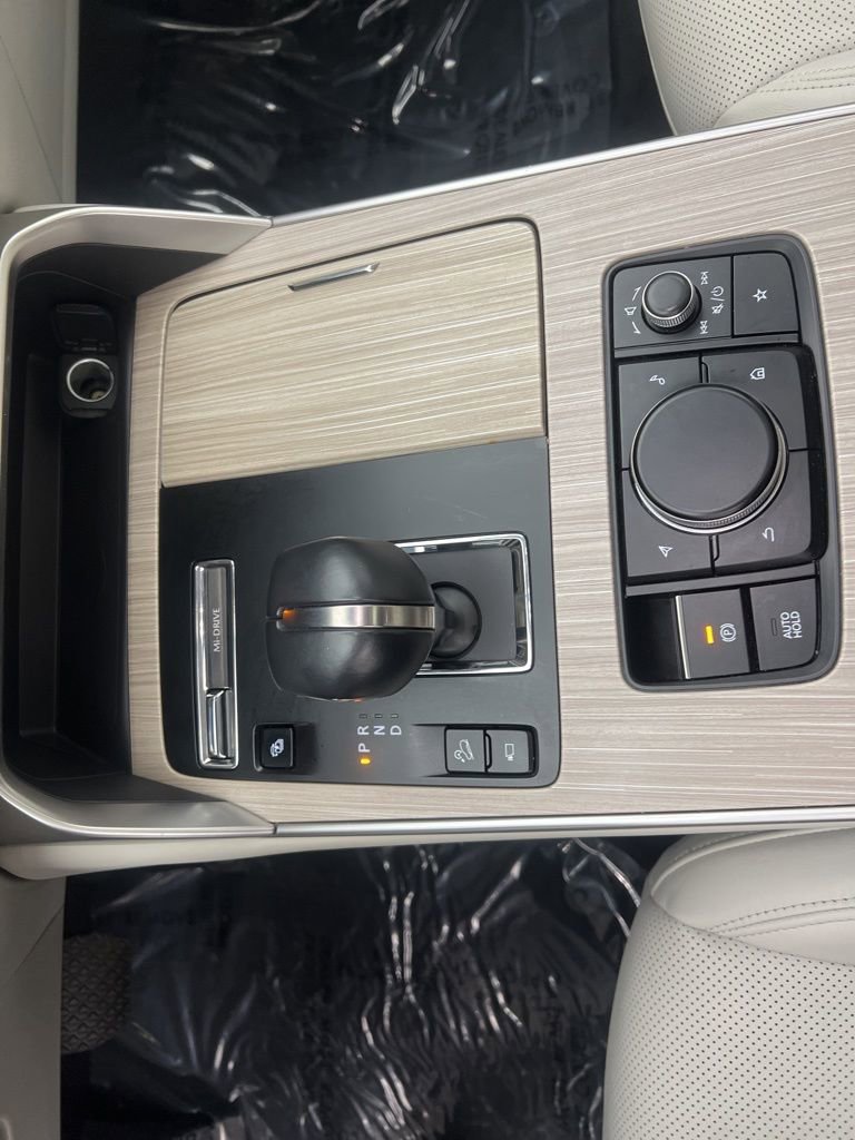 Used 2024 MAZDA CX-90 Plug-In Hybrid w/ Premium Plus image 15