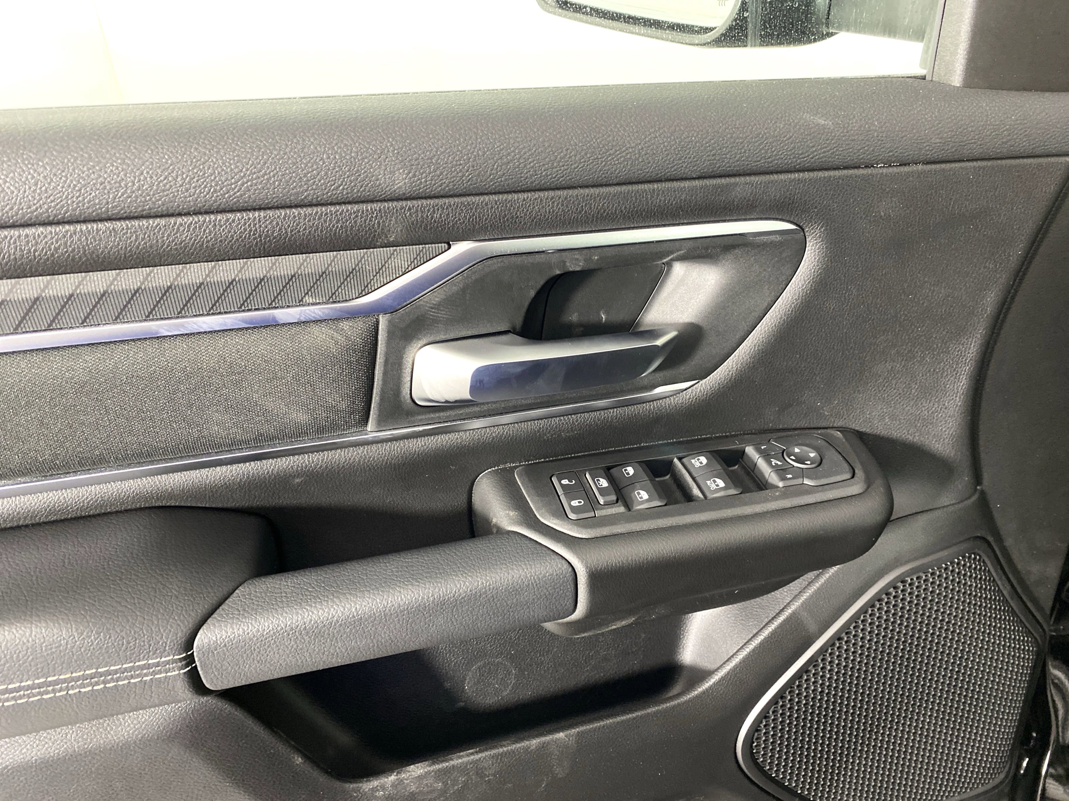 New 2026 RAM 1500 Big Horn AWD/4WD image 13