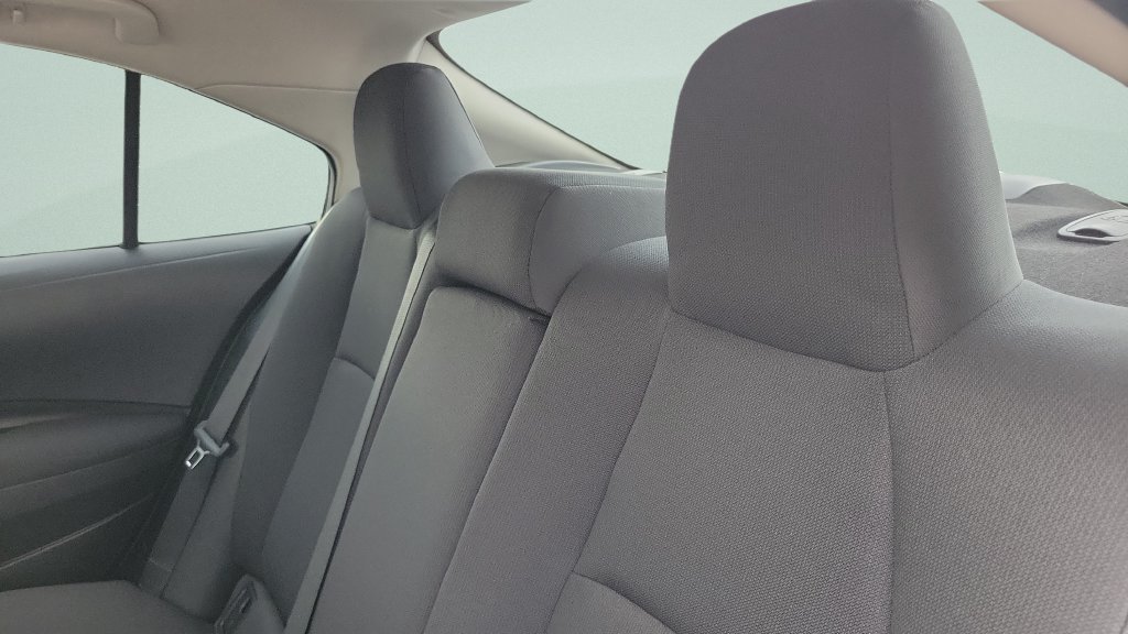 Used 2025 Toyota Corolla LE FWD image 9