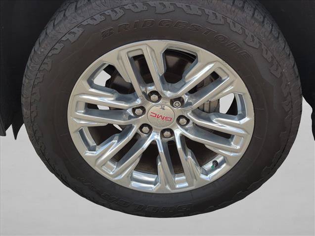 Used 2021 GMC Yukon XL SLT w/ SLT Premium Package RWD image 25