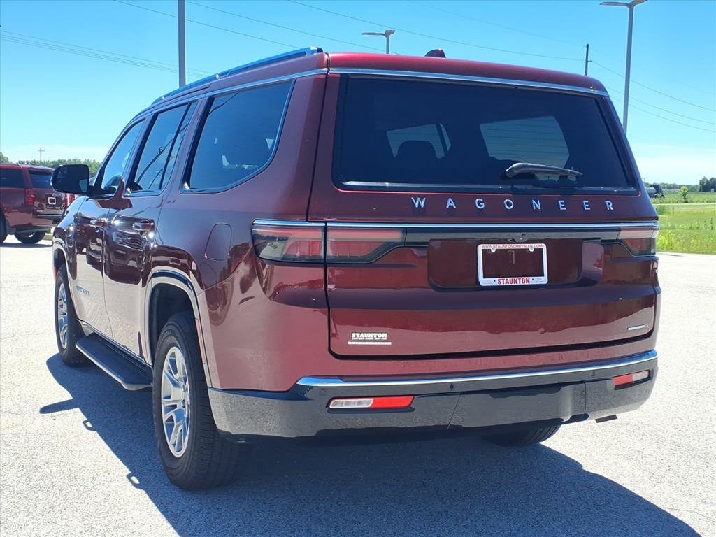 Used 2022 Jeep Wagoneer Series I AWD/4WD image 30