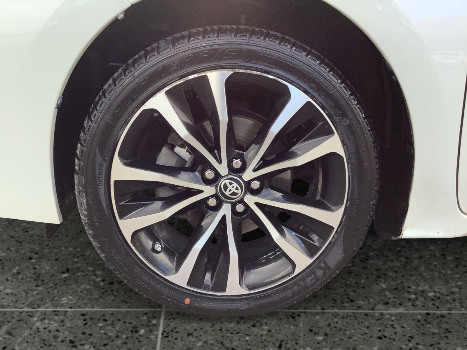 Used 2017 Toyota Corolla XSE image 14