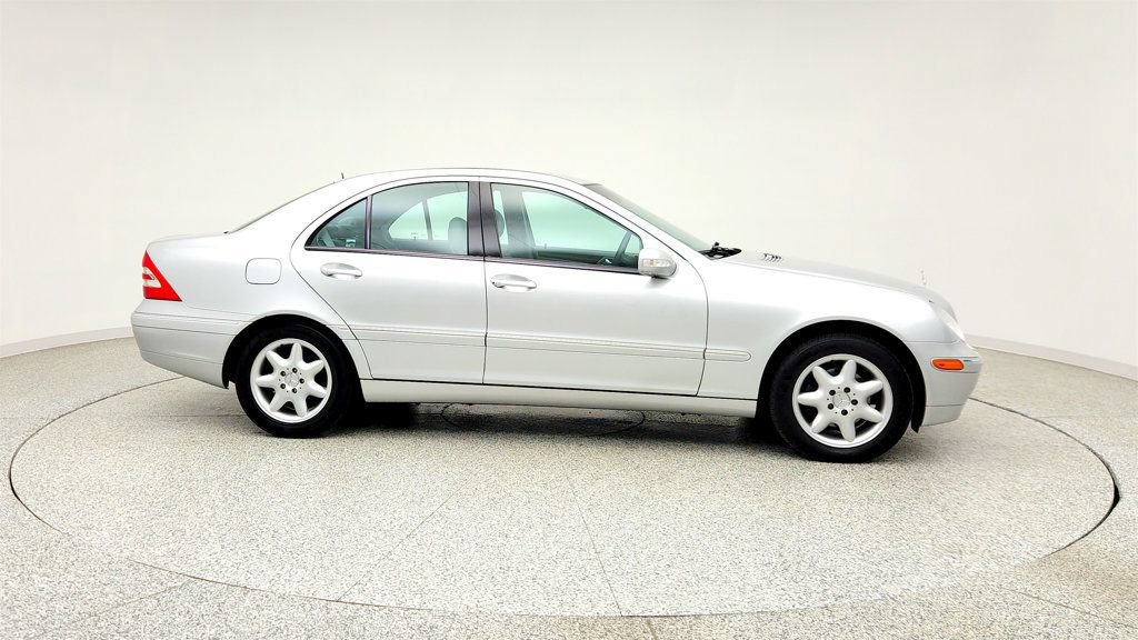 Used 2003 Mercedes-Benz C 240 Sedan image 4