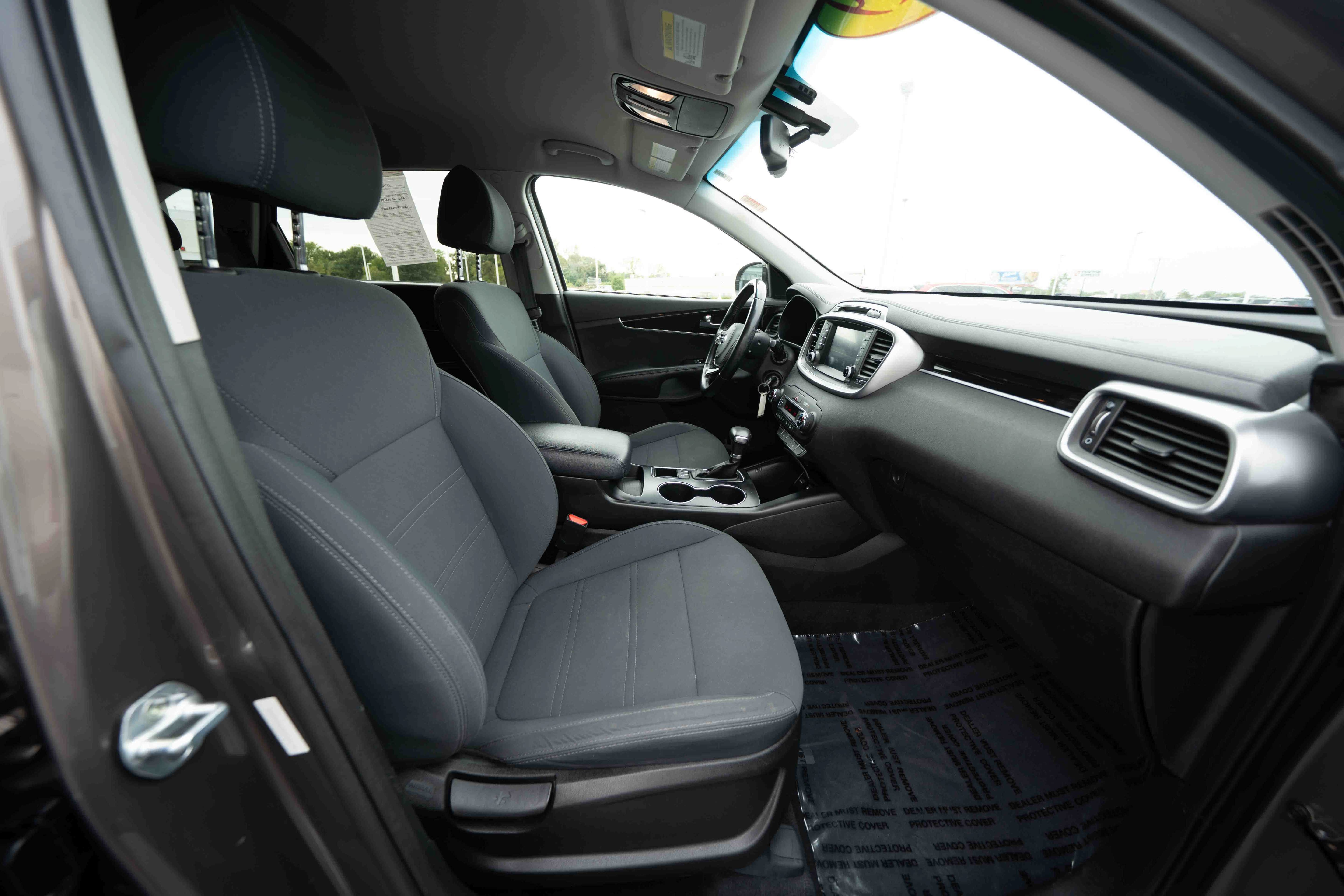 Used 2019 Kia Sorento AWD w/ LX Convenience Package image 27
